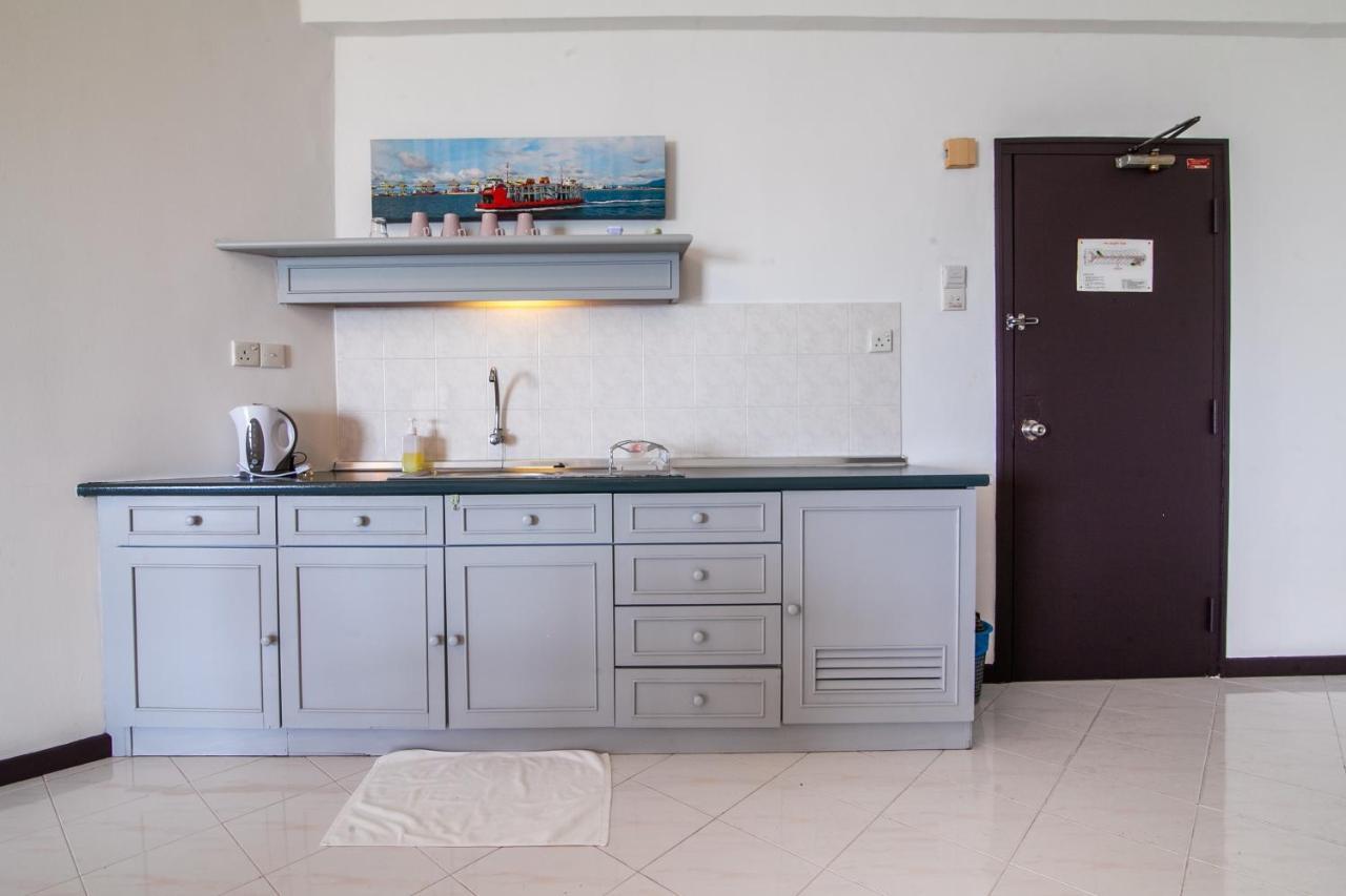 Apartament Sea View Paradise Tanjung Bungah  Zewnętrze zdjęcie